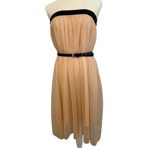 🌟HP🌟 Fire Los Angeles tulle skirt, medium - Picture 2 of 6